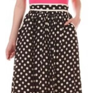 NWT Tulip B Black & White Polka Dot Skirt wPockets